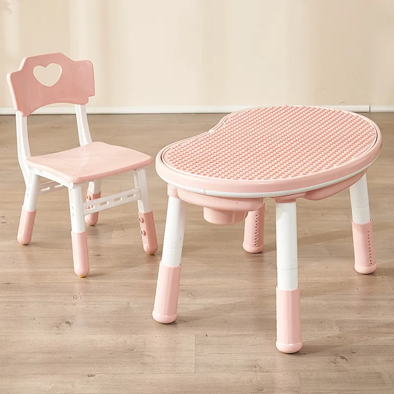 Peanut Building block table with adjustable height
