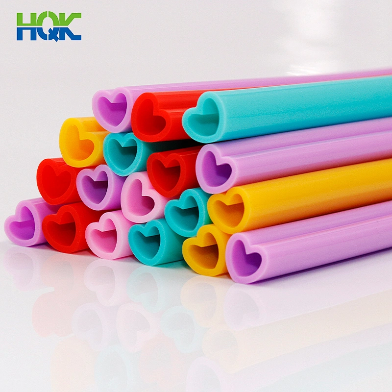 Tube en silicone transparent de haute qualité en forme de coeur tube en silicone de qualité alimentaire résistant à la chaleur et à haute température