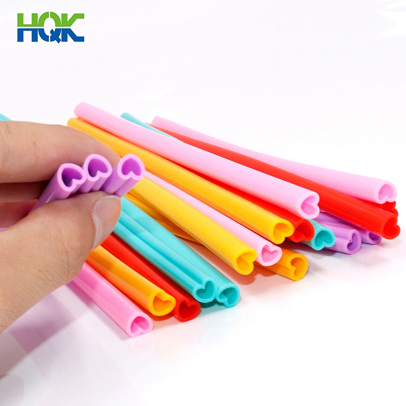 Tube en silicone transparent de haute qualité en forme de coeur tube en silicone de qualité alimentaire résistant à la chaleur et à haute température