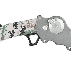 Multifunctional collaspsible fishing lip grip