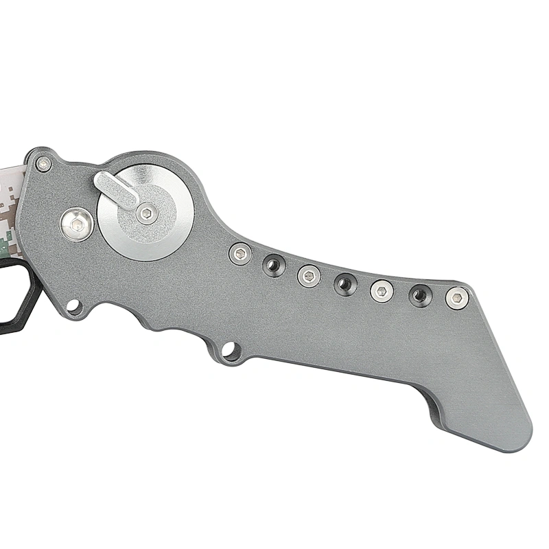 Multifunctional collaspsible fishing lip grip