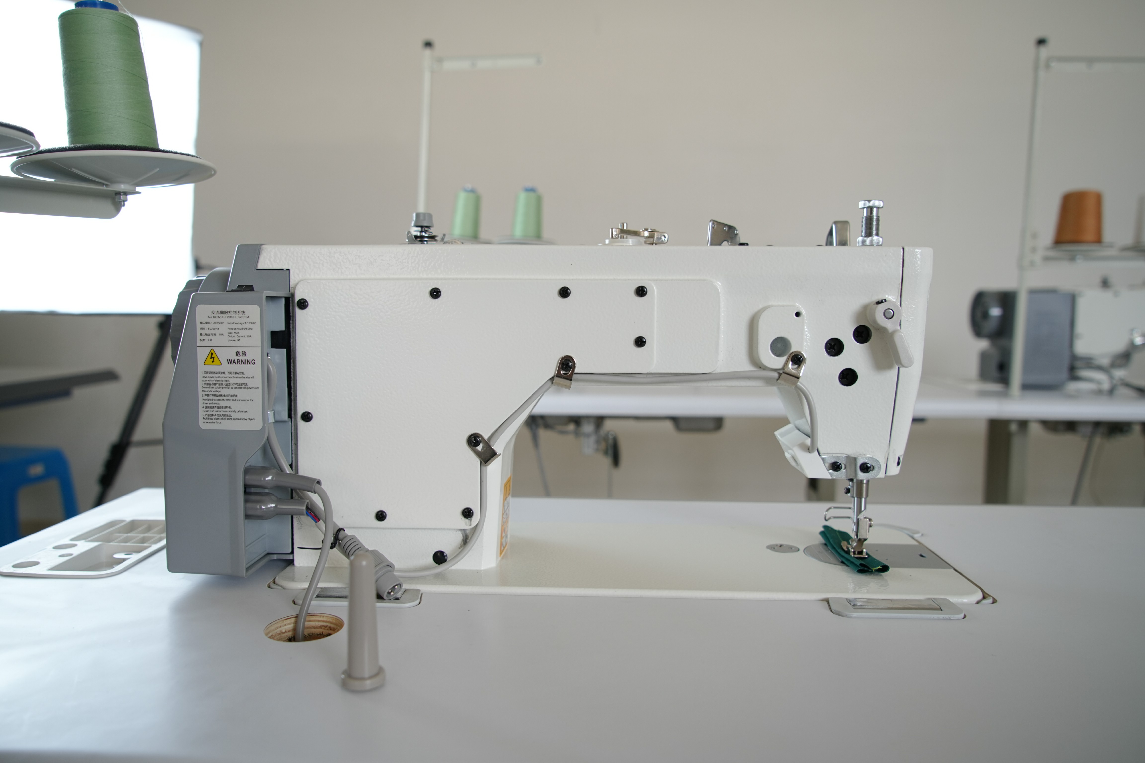 Direct drive lockstitch sewing machine