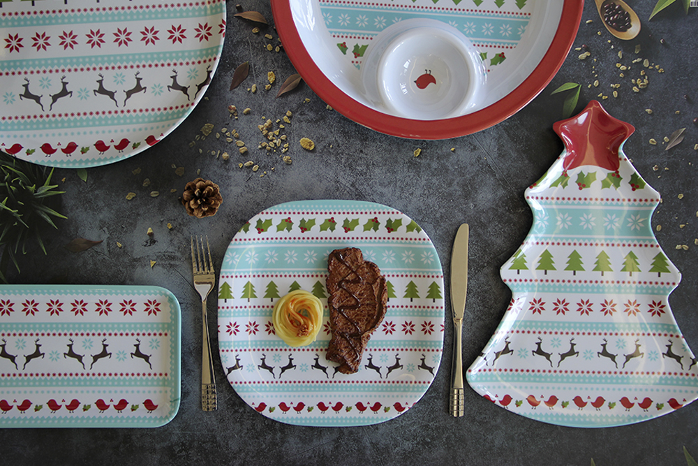 melamine Christmas dinnerware