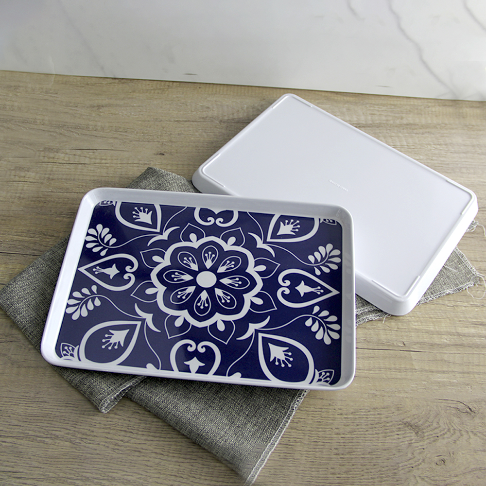 rectangular serving tray