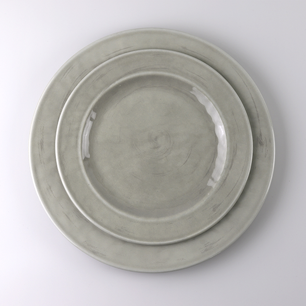 dinnerware set
