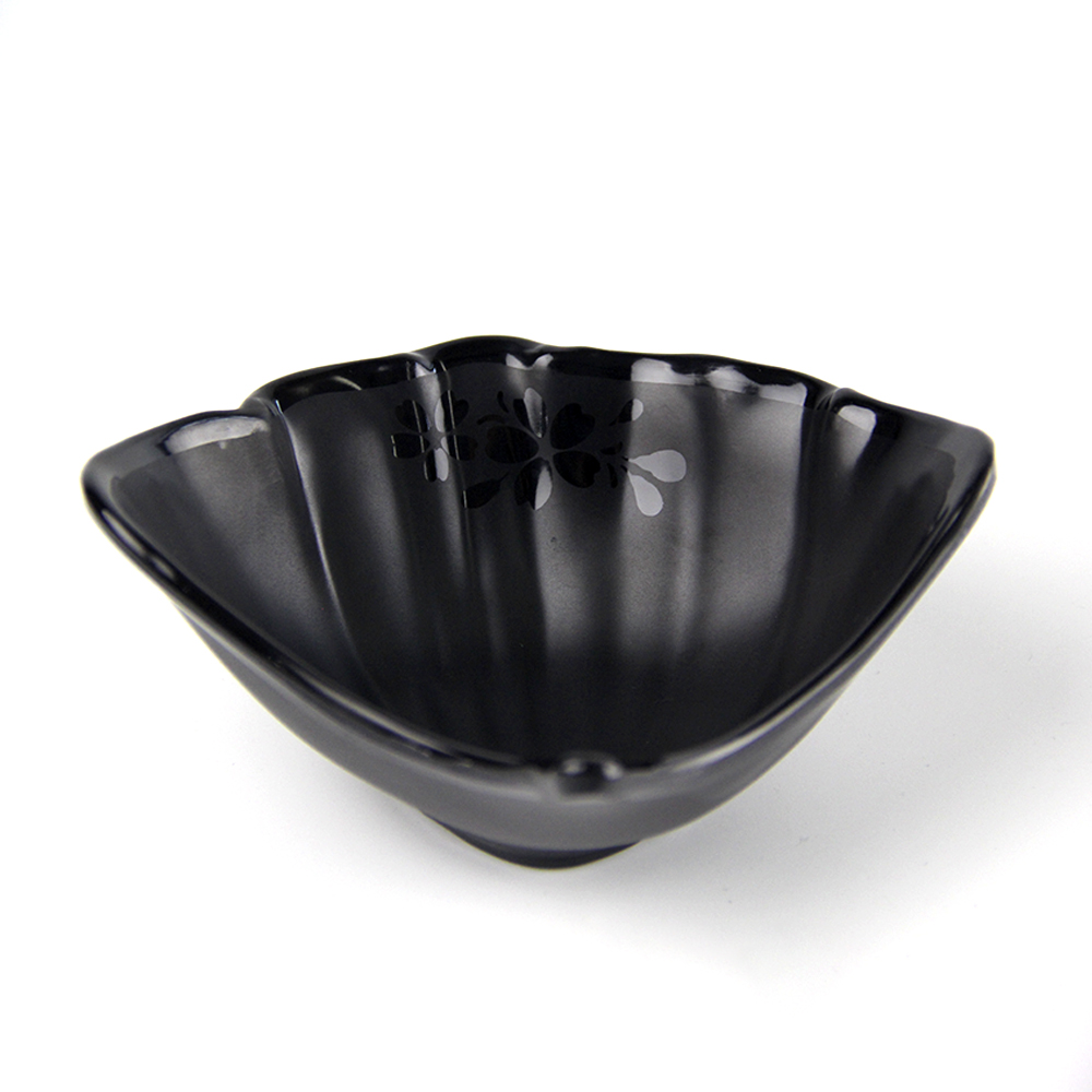 black melamine bowls