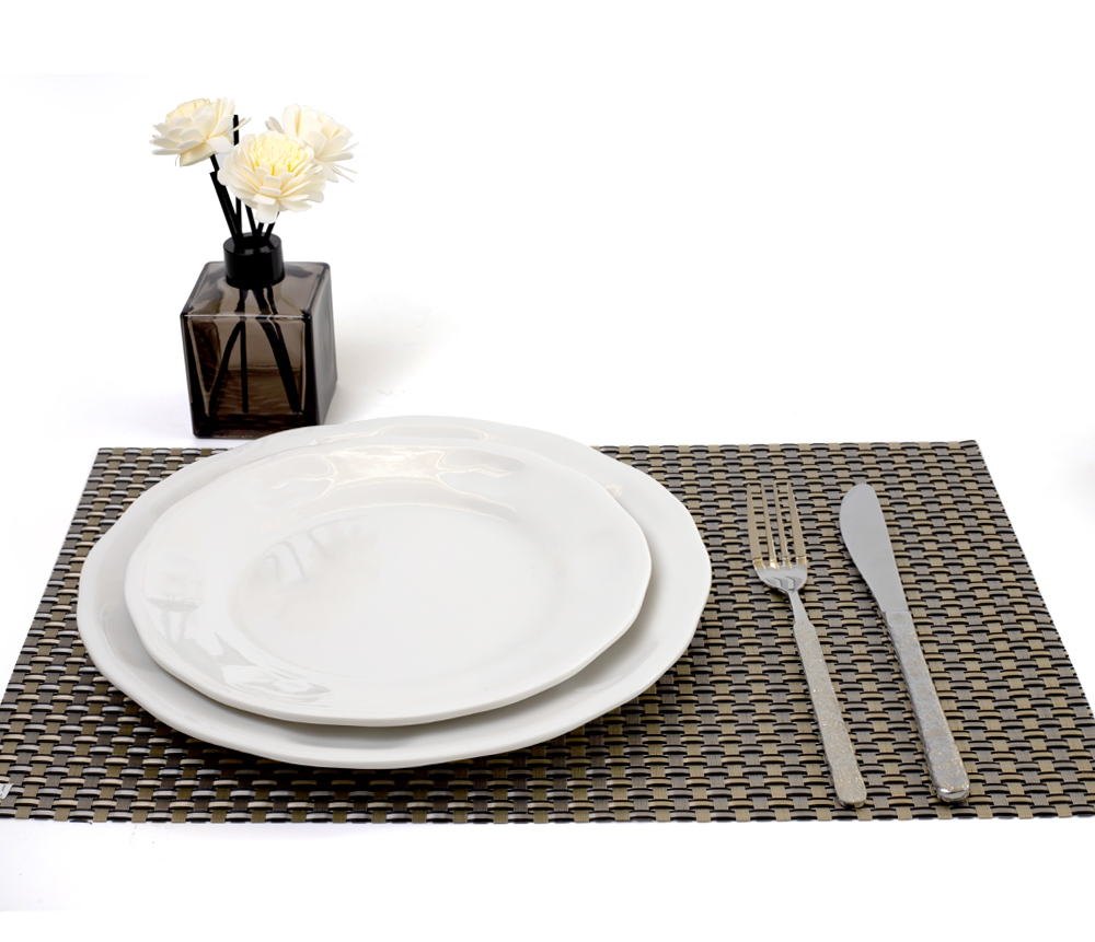 white melamine dinner plates