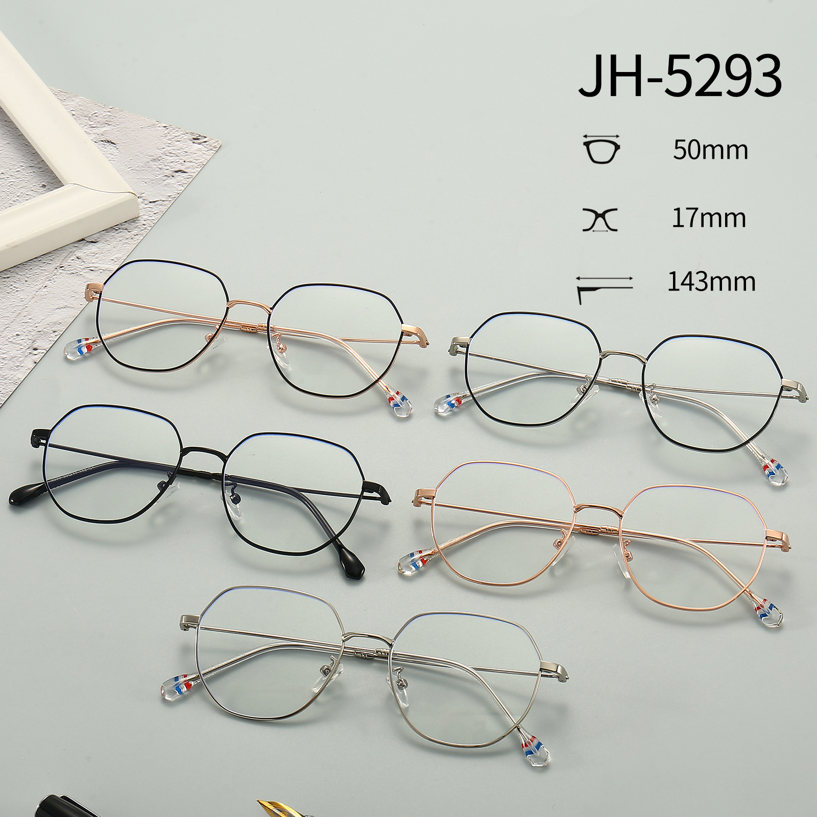 oversized eye glasses