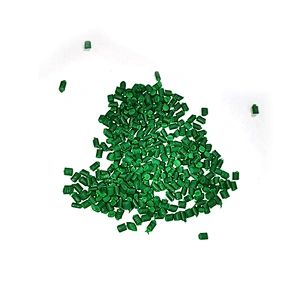 Deep green masterbatch