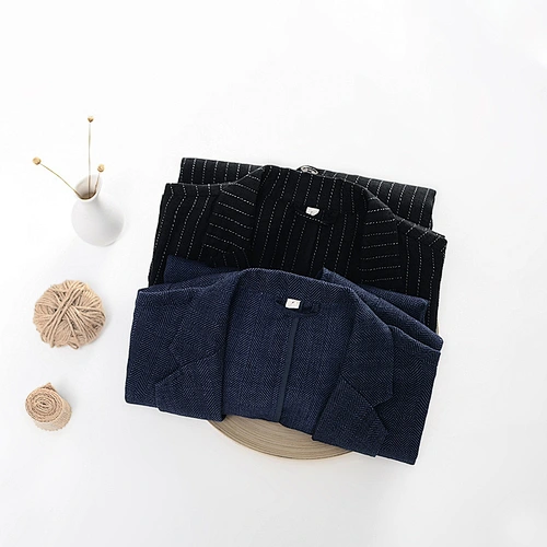 thick linen blazer