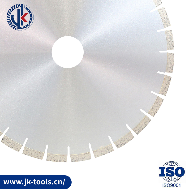 Cutting disc for granite