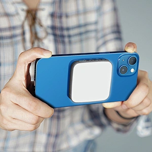 Mini led video light for mobile phones