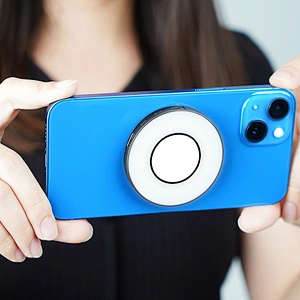 Mini led video light for mobile phones