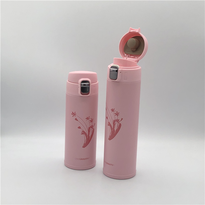 Stainless steel vacuum flask with safe lock