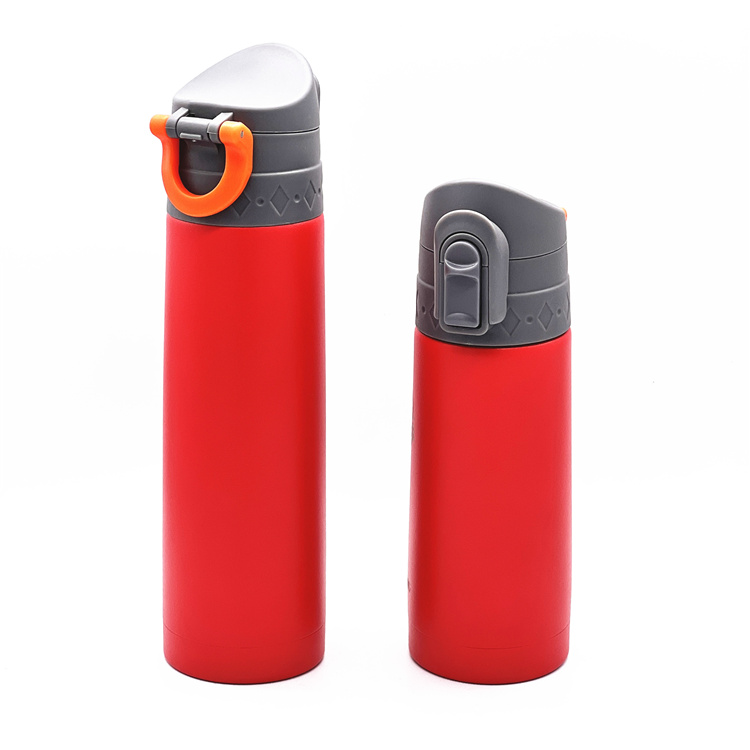 Double wall vacuum travel thermos
