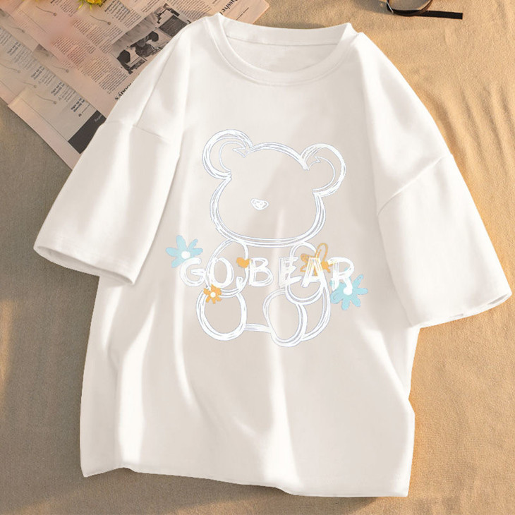 Cute cartoon bear print crew neck T-shirt