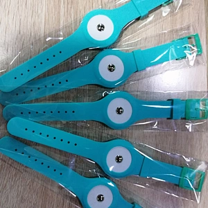 Kids wristband  beacon iBeacon friendly material for children Bluetooth beacon Bluetooth IOT Gateway