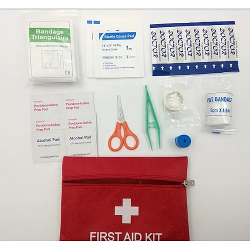 2021 Customized 20*14cm personal and gift first aid kit for medical widely use emergency sports,office,home mini first aid kit