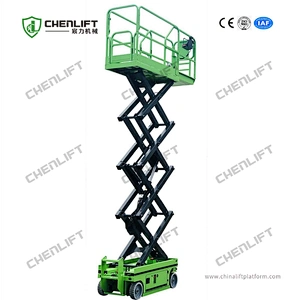 5.8 m self propelled scissor lift