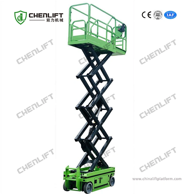 5.8 m self propelled scissor lift