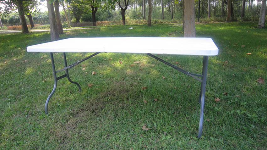 folding outdoor table,plastic outdoor folding table,outdoor plastic folding table,outdoor table,plastic folding table
