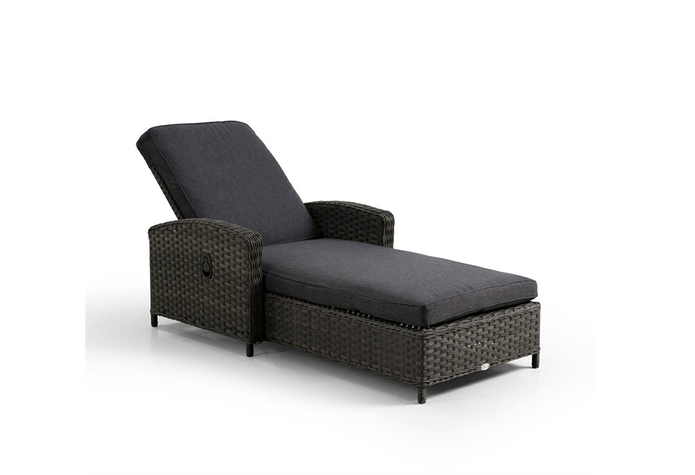 rattan sun lounger