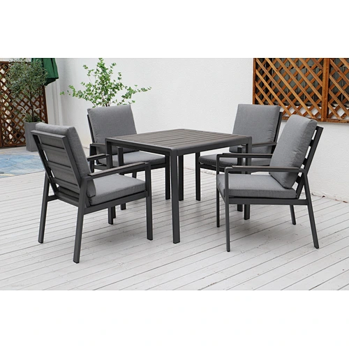 garden dining set