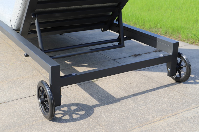 aluminum sun lounger