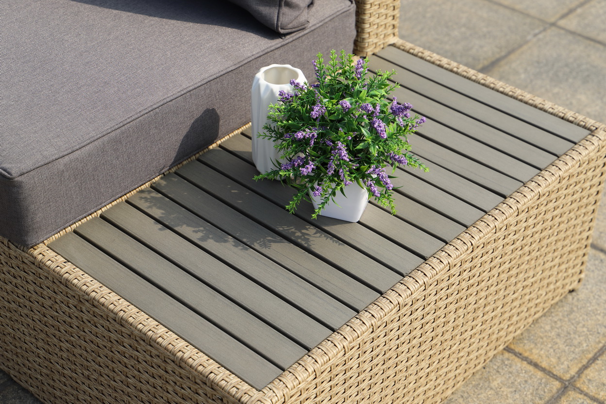 rattan lounge sofa