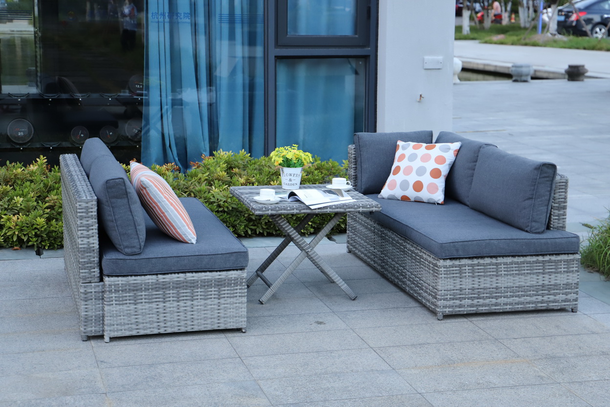 rattan sofa