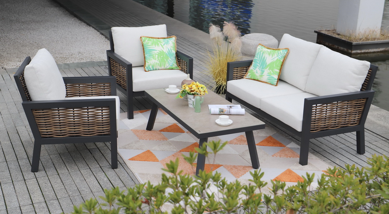 patio set