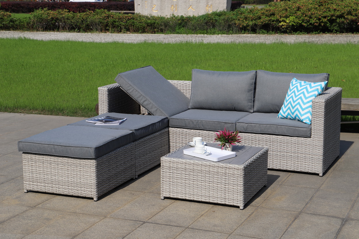 wicker sofa set
