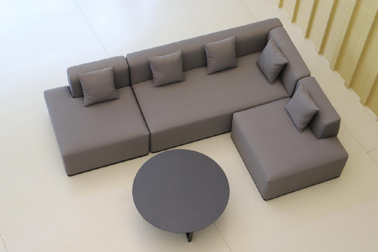 outdoor fabric sofa