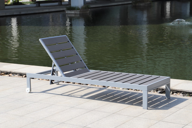 garden sun lounger