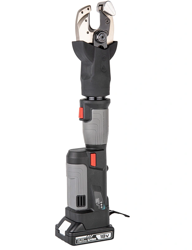 BATTERY POWERED CABLE CUTTING TOOL