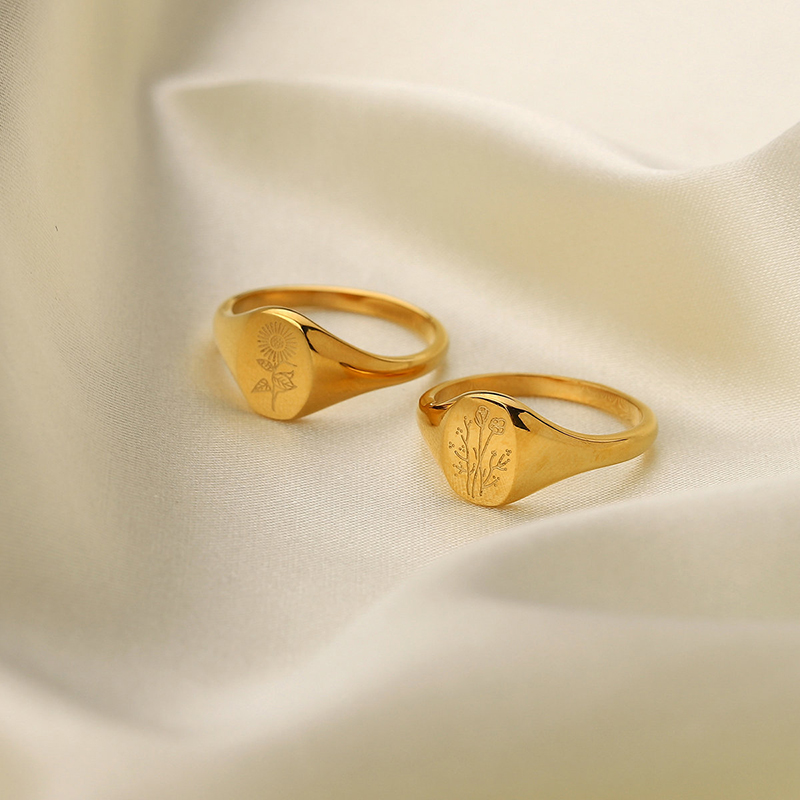 Fashion Simple 18K Gold Plated Metal Flower Engraving Ring