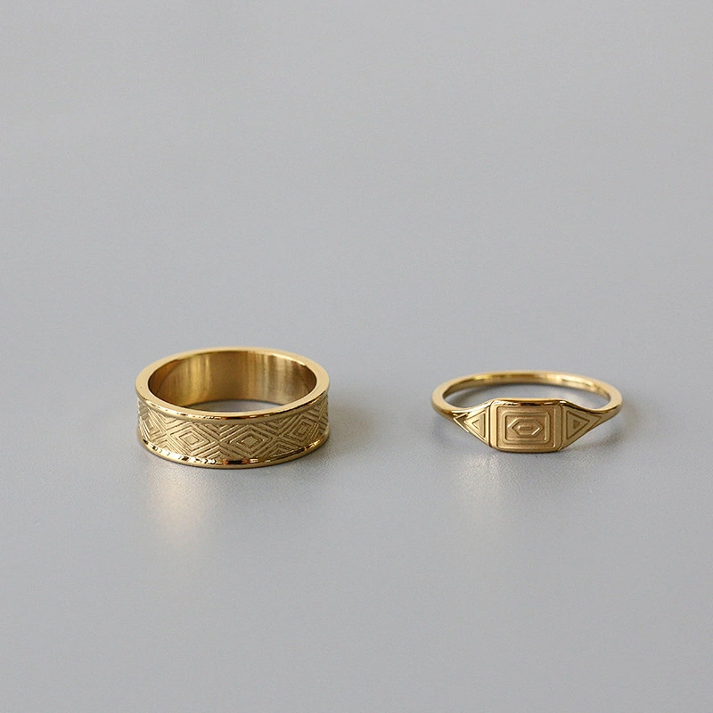 Engrave Geometric Pattern Ring Set Manufacturer