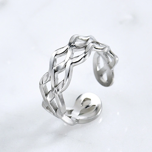 Classical Twisted Stainless Steel Rings For Women