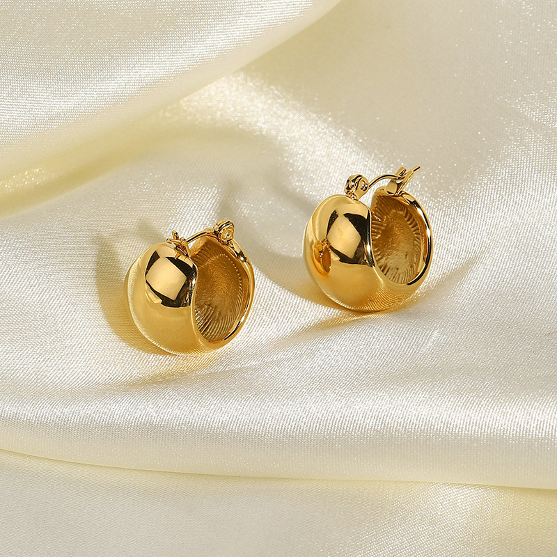 Titanium Steel Stereo Ball 18K Gold Plated Steel Earrings