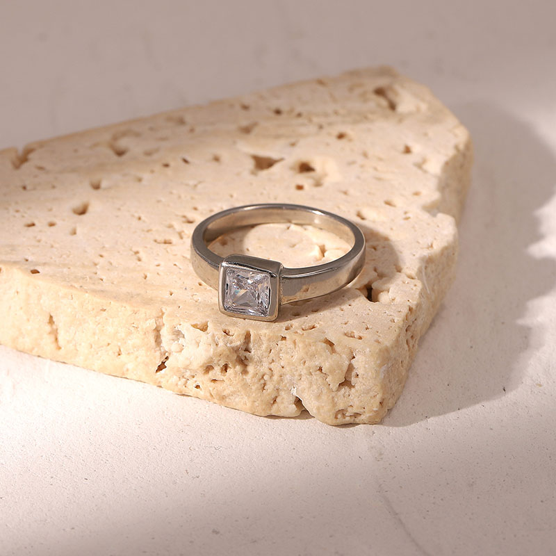 Vintage Stainless Steel Transparent Zirconia Ring Jewelry