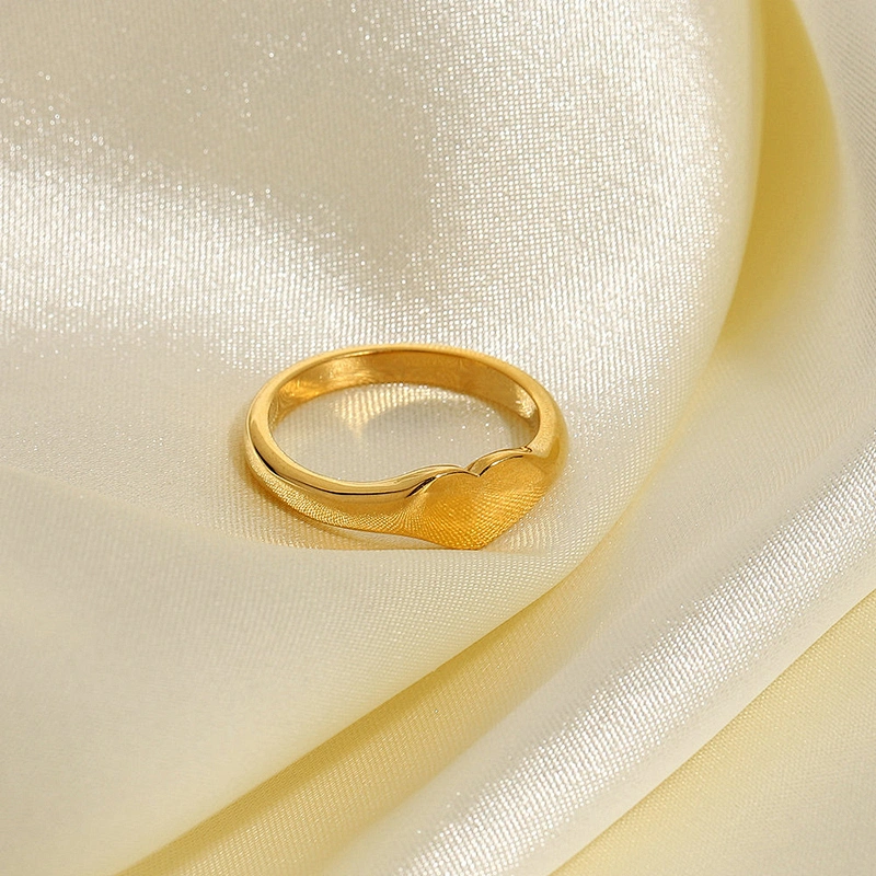 18K Gold Plated Heart Ring Stainless Steel Heart Ring