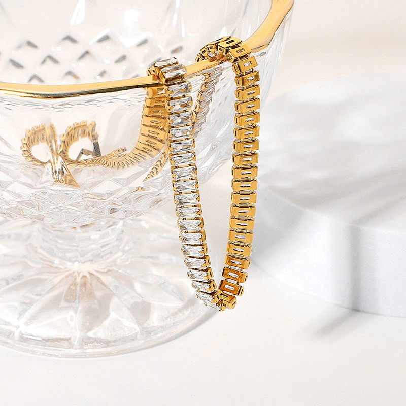 18K Gold Plated Women Steel Chain With Full Diamond Necklace
