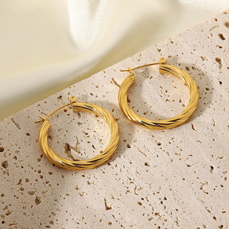 Fashion Gold C Shape Metal Earrings Wholesale