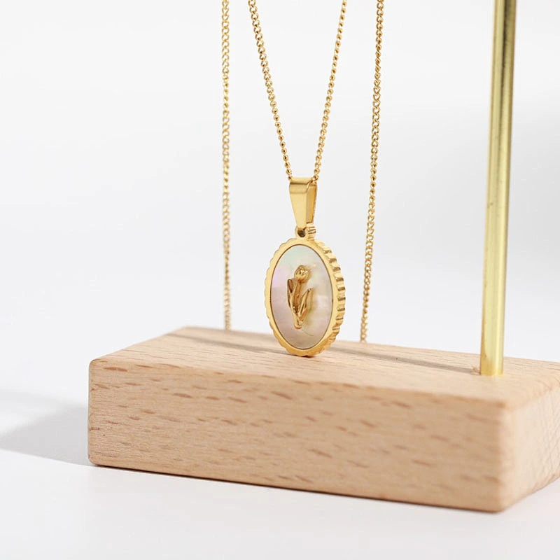 Stainless Steel Delicate Chain Necklace With Shell Flower Pendant