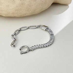 Popular Chain Design OT Buckle Inlaid Zircon Bracelet