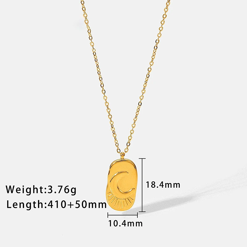 Fashion Simple Embossed Flower Pendant Necklace Women