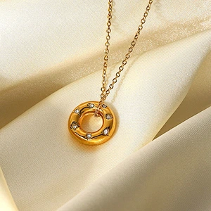 New Zircon Hollow Ring Pendant Necklace Jewelry