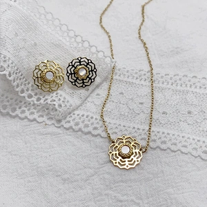 Hollow Flower Stud Earrings Set Vintage Steel Necklace