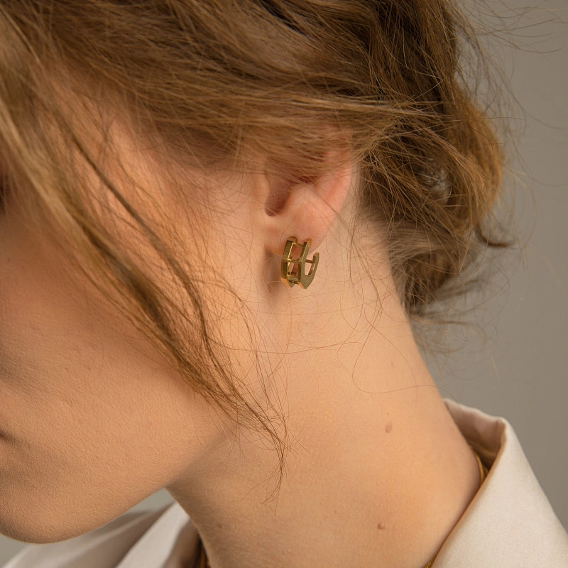 C-Shaped Earrings Girls Exquisite Small Stud Earrings