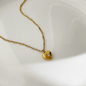 Vintage Personality Titanium Steel Heart Pendant Necklace